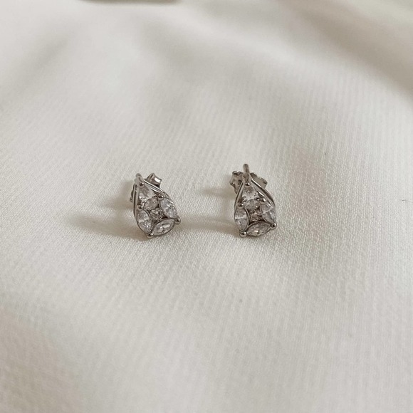 Sterling Pear Marquise Cluster Stud Earrings - Picture 9 of 9